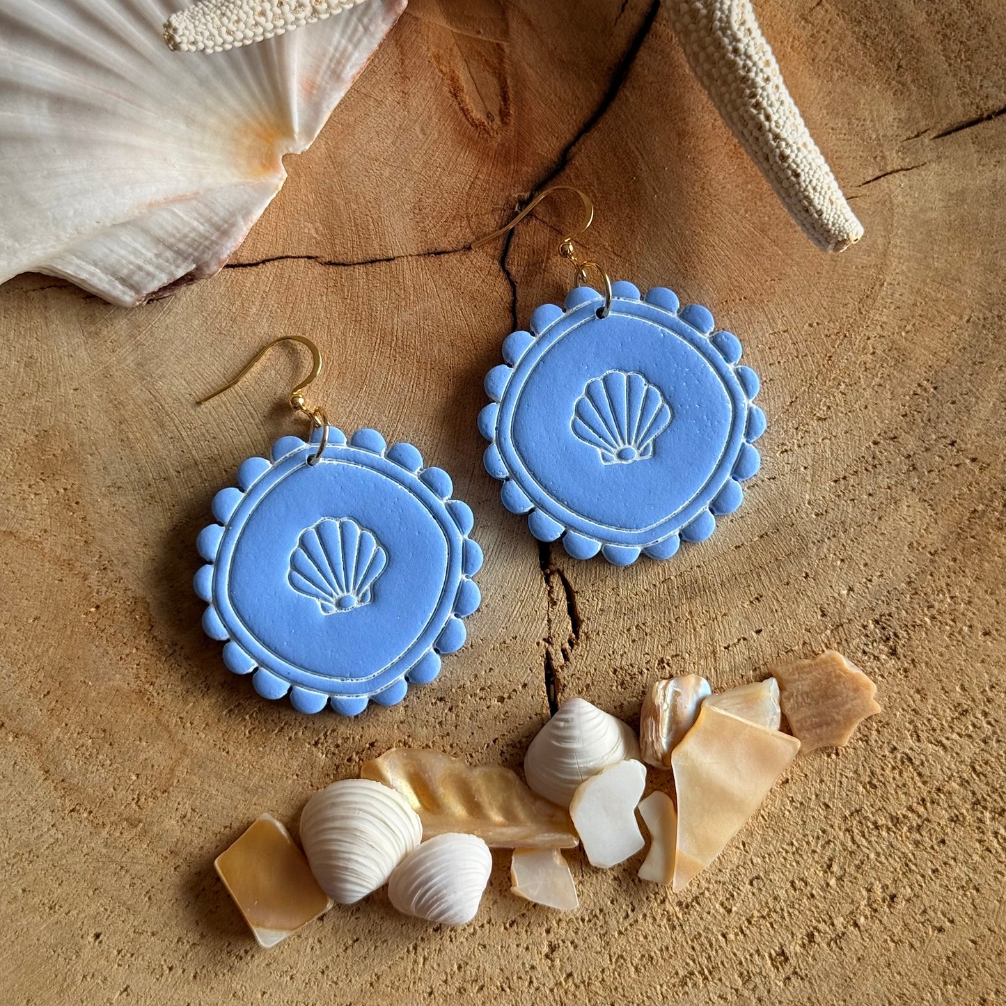 Seashell Serenade (multiple colors)